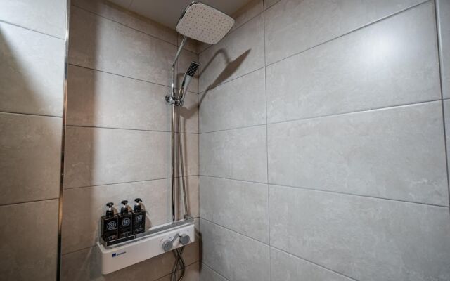 Chuncheon Hotel 121