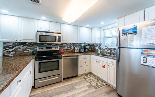 Sand Dollar Townhome #14- OLD