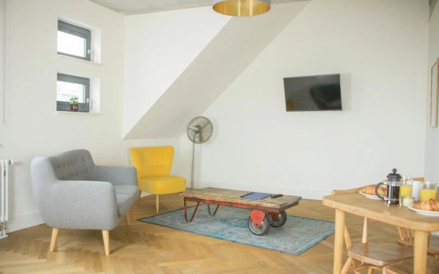 Berlin Base Apartments