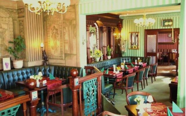Hotel Merkur
