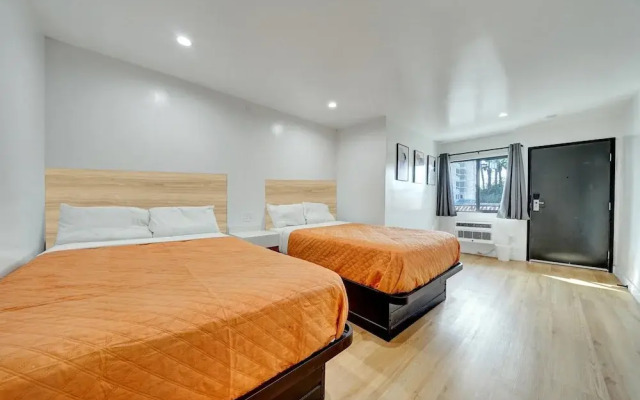 Casablanca Inn