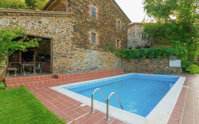 Picturesque Cottage in Montseny With Swimming Pool