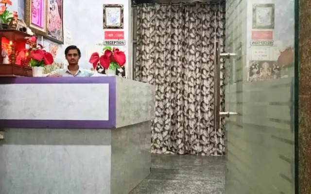 Hotel Nand Palace by OYO Rooms