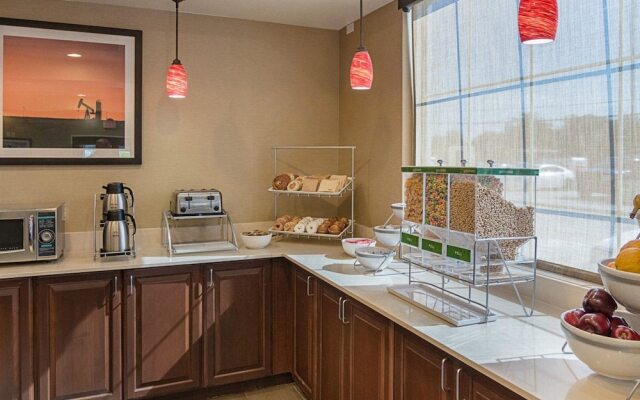Comfort Inn Midland
