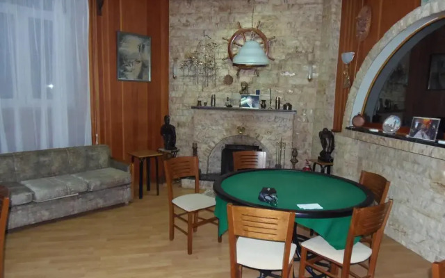 Fteres Hotel