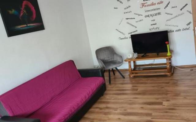 Mall Zone 100mp apartment