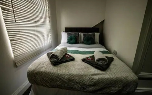 Roscoe House - Workstays Company UK