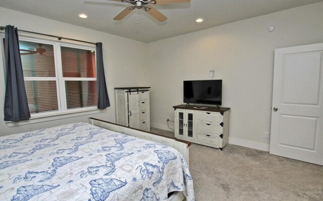 Romeo Beach by Youngs Suncoast