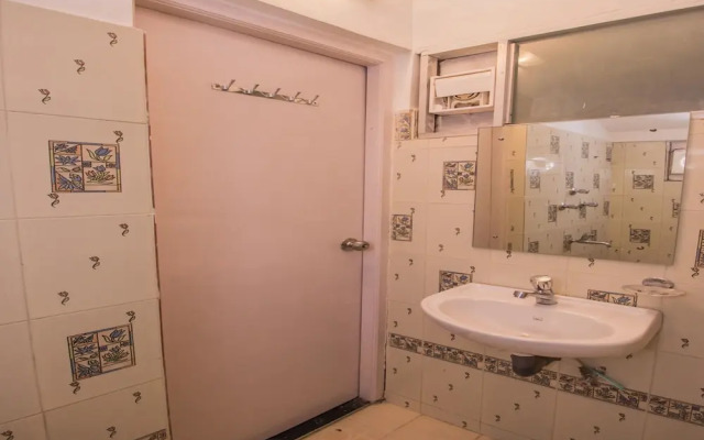 OYO 11443 Home Exotic Studio Panjim