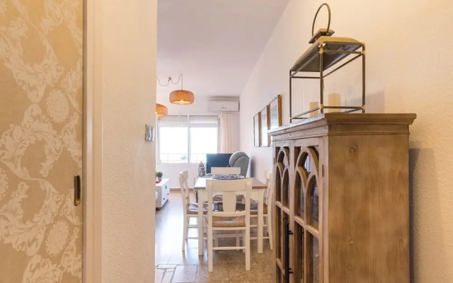 MalagaSuite Beach Viewpoint Apartment