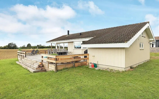 9 Person Holiday Home in Millinge-by Traum