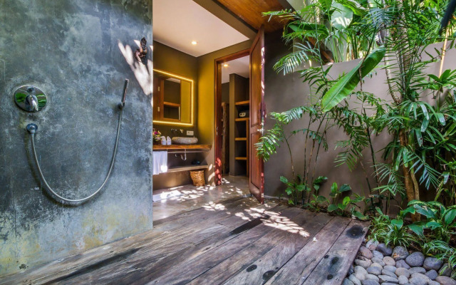 Villa Yoga by Villa Finder