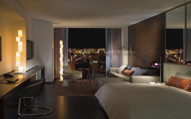 Luxury Suites at the Palms