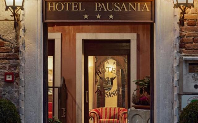 Hotel Pausania