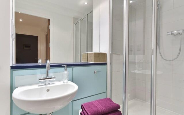 Tower Bridge Apartments
