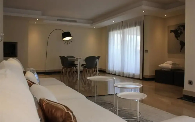 Apartment with Private Swimming Pool