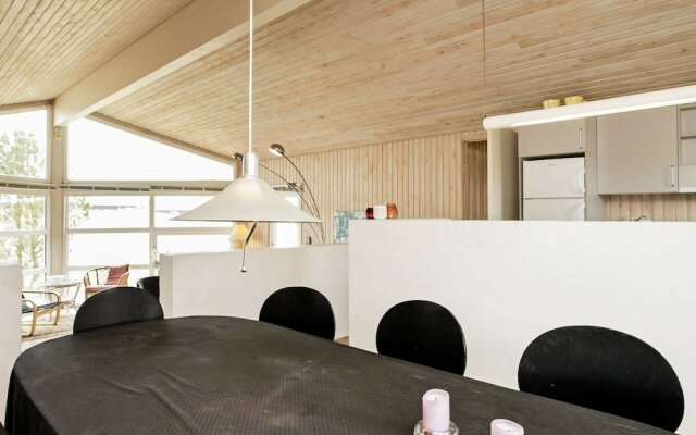 Luxurious Holiday Home in Bindslev With Whirlpool