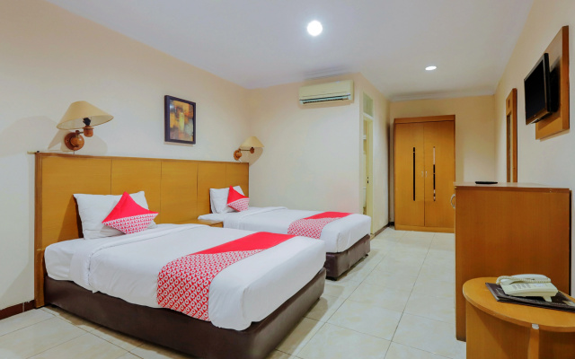 OYO 919 Hotel Kalisma Syariah Near RS Pelni