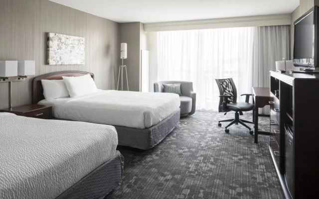 Courtyard by Marriott Seattle Federal Way
