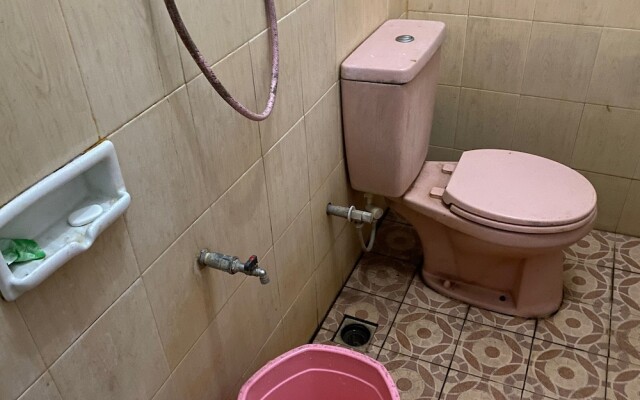 Hotel O Rasya Homestay Near SD Negeri 6 Mataram