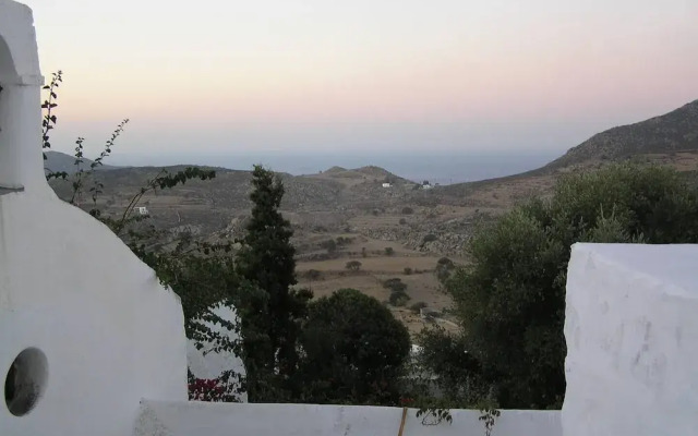 Traditional 2 Bd Chora House Patmos