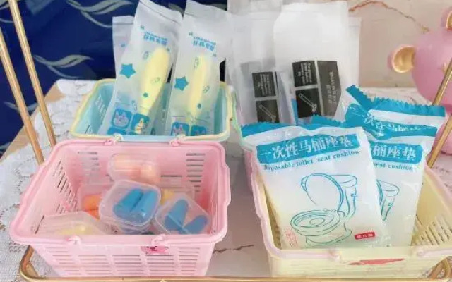 Yeste Hotel (Baise Zhuzhou Bridge No. 5 Middle School)