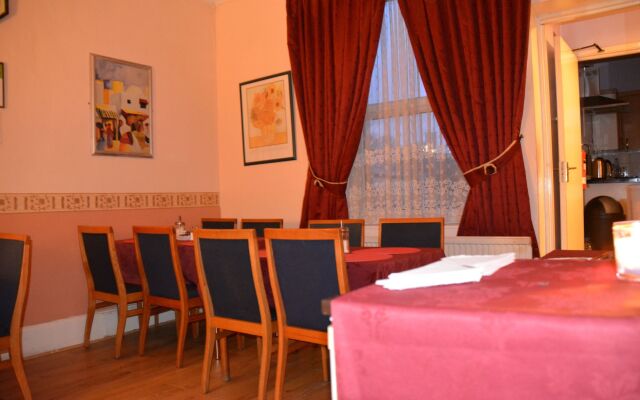 Bow Guest House
