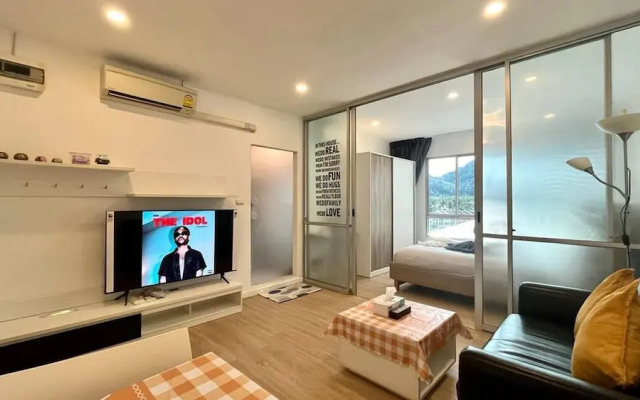 Top Floor One Br Apartment Between Patong hkt City