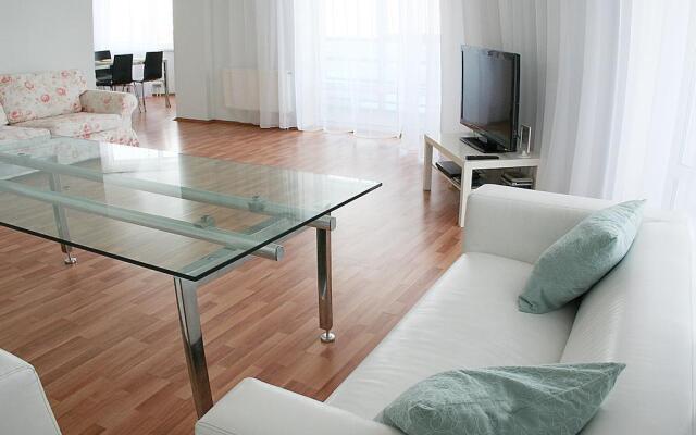 Akvamarin Mini Otel' Na Radischeva 18