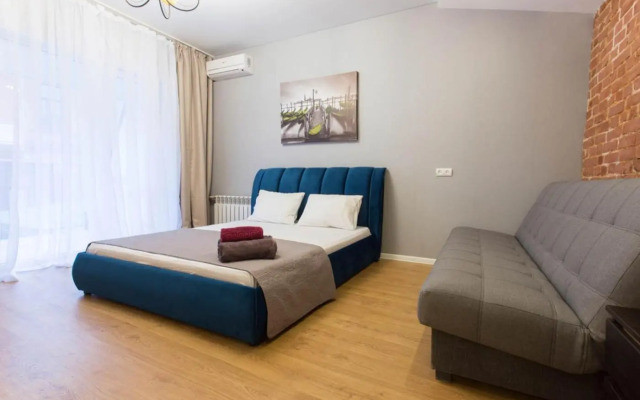 Studio near metro Pushkinska, Universytet - Mayakovskogo str. 5-3