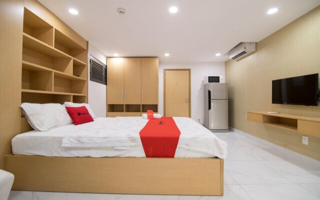 Shibrows By RedDoorz