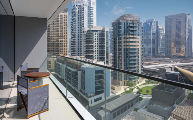 Vida Dubai Marina & Yacht Club