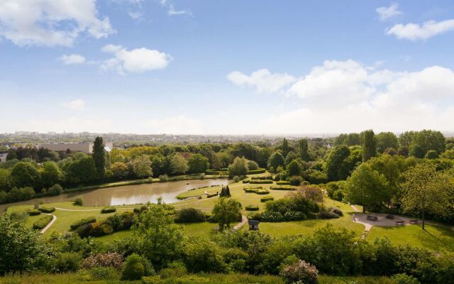 Sure Hotel by Best Western Caen Mémorial