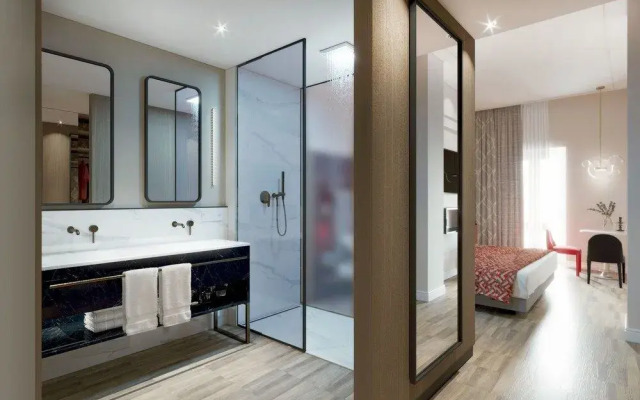 Grand Fontana Di Trevi