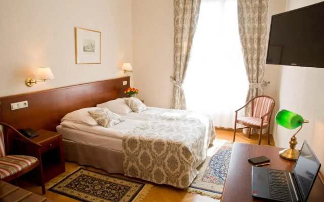 Polonia Hotel