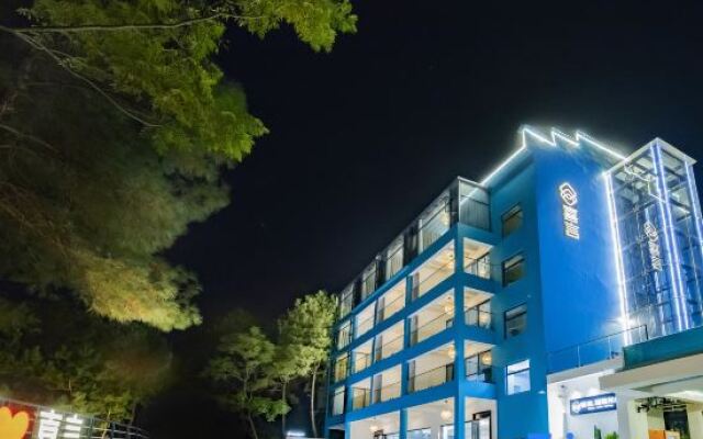Xiyan, Enjoy Lake Living
