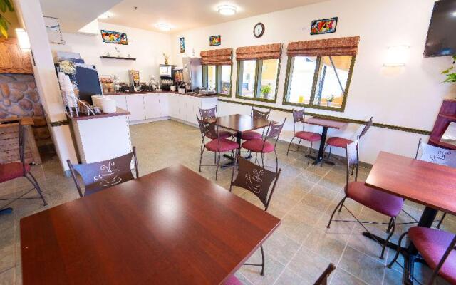 Super 8 Amherst NS