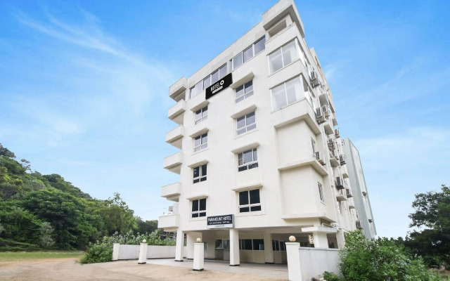 OYO Flagship 67556 Paramount Hotel