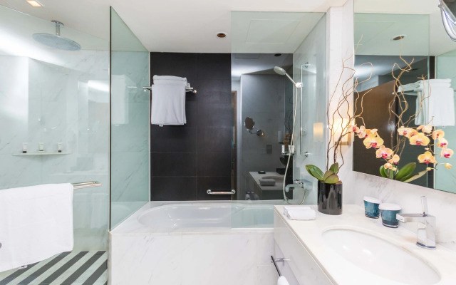 Westminster Dubai Mall