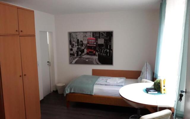 Oba's Heisle - Großvater's kleines Haus