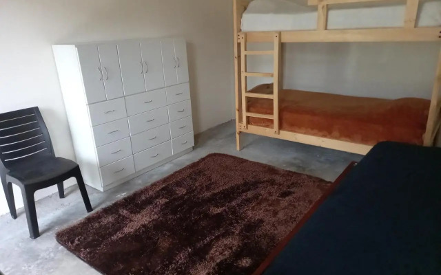 Montano Camping & Hostel