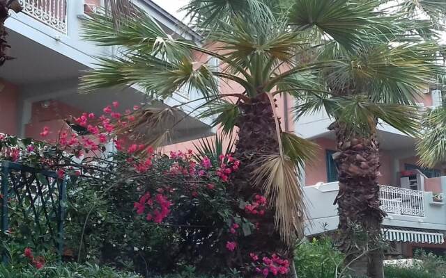 Seaside House in Rais Gerbi Residence