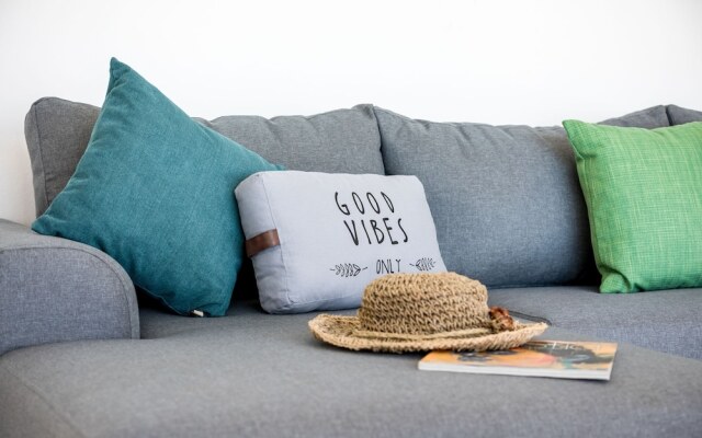 Luxus & Stylish Villa Blue May