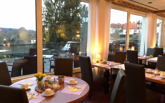 Hôtel Restaurant Aux Trois Roses