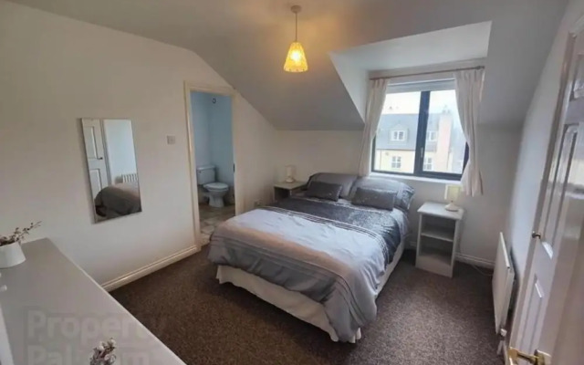 Portrush Penthouse Stunning Harbour & Atlantic Views