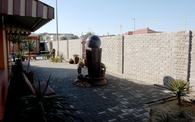 Bushbabies Inn