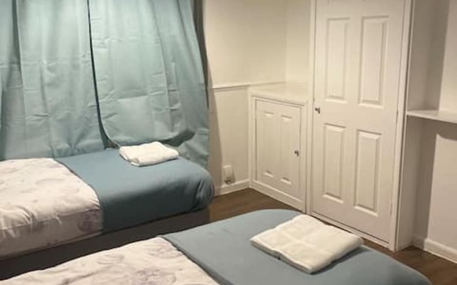 Tms 3bdr Tilbury - Free Parking