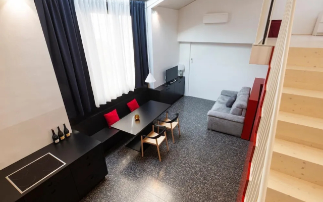Pepper Lounge & Suite