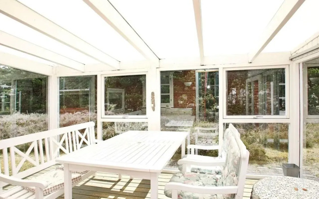 6 Person Holiday Home in Albaek