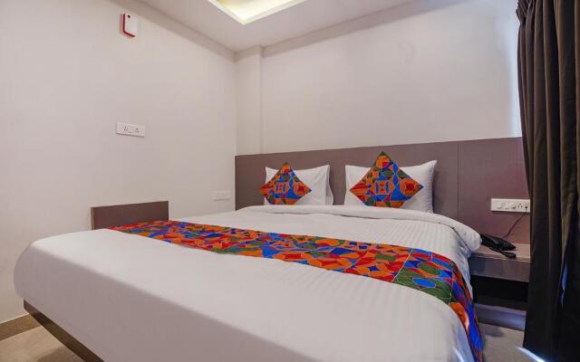 Fabhotel Athasri Inn